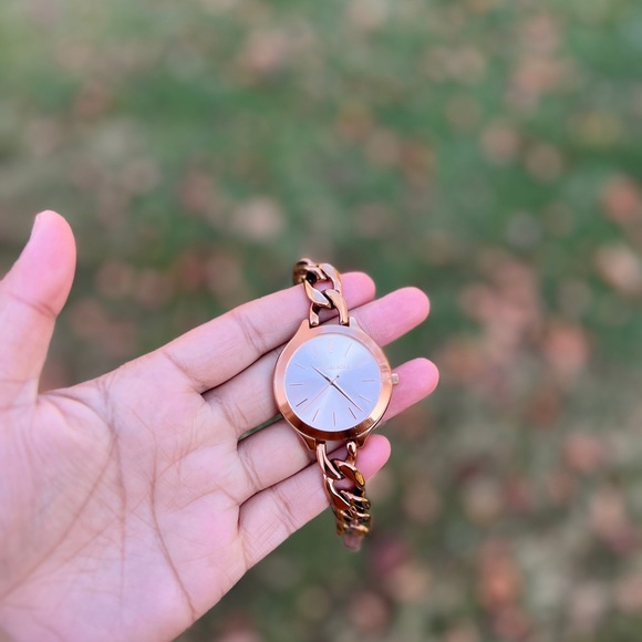 Michael Kors Slim Runway Women's Watch gold/brown - Picture 6 of 8